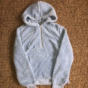 Light blue fluffy quarter zip w/hood